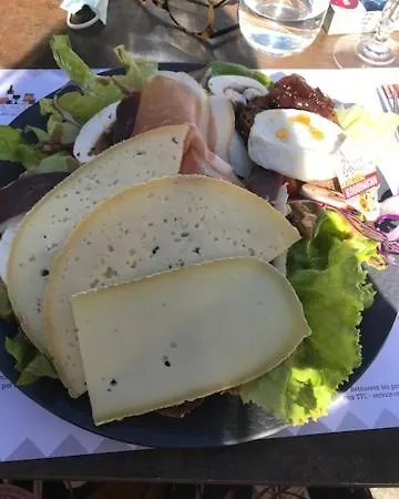 Bed & Breakfast Ratatouille Mayrinhac-Lentour